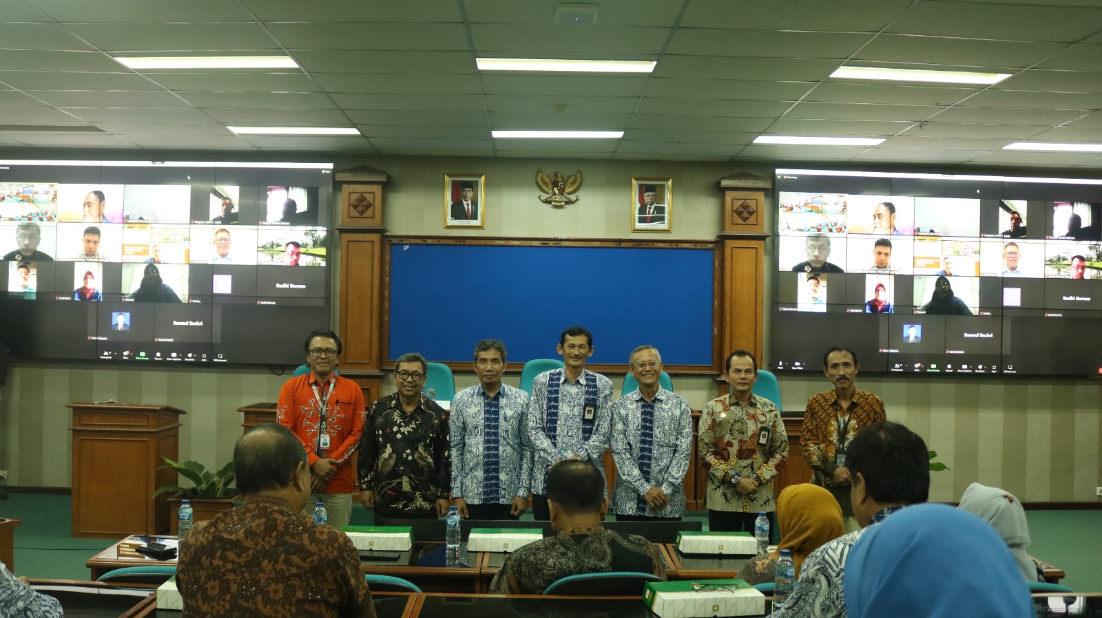 Launching Jurusan Ilmu Tanah dan Program Studi Ilmu Tanah Program Magister Fakultas Pertanian UPN ”Veteran” Yogyakarta Berlangsung Meriah