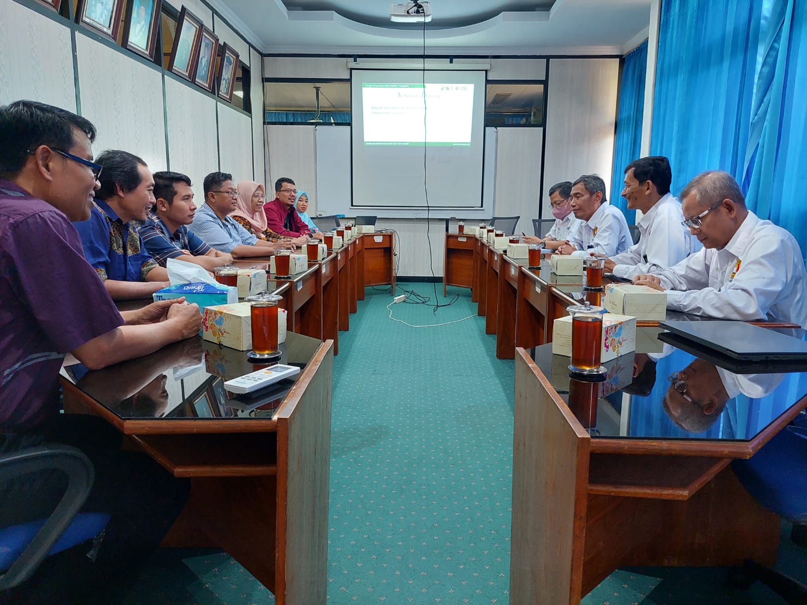 Kunjungan Dosen Ilmu Tanah UNEJ ke UPN "Veteran" Yogyakarta